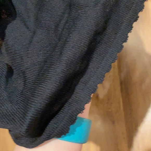 St. John Evening Black Sleeveless V-neck Maxi Sweater Dress EUC Sz 10 - Picture 5 of 7